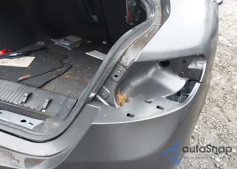 2016 Chrysler 200 Limited z USA, uszkodzony, nr VIN 1C3CCCAB8GN160974